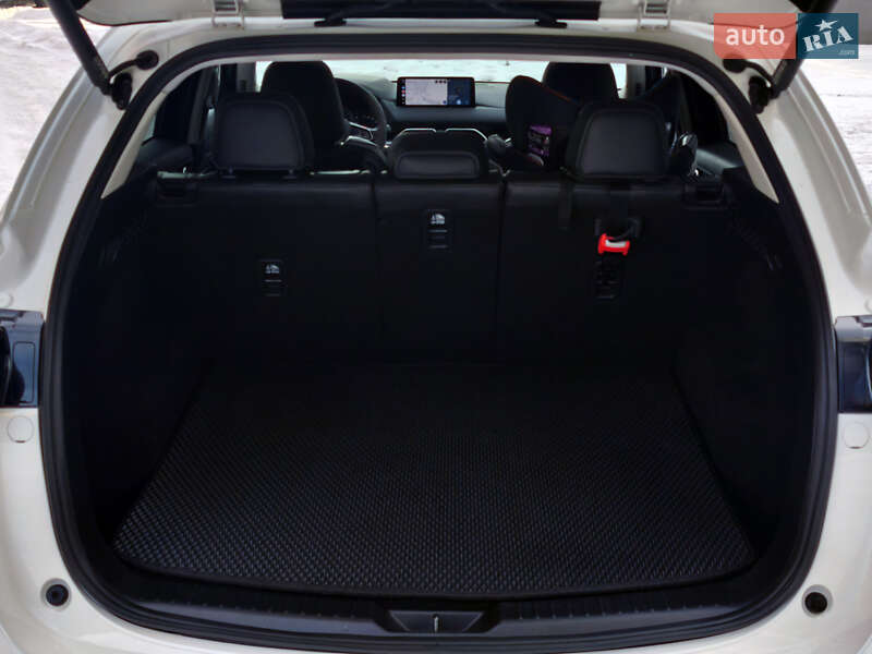 Внедорожник / Кроссовер Mazda CX-5 2023 в Ивано-Франковске