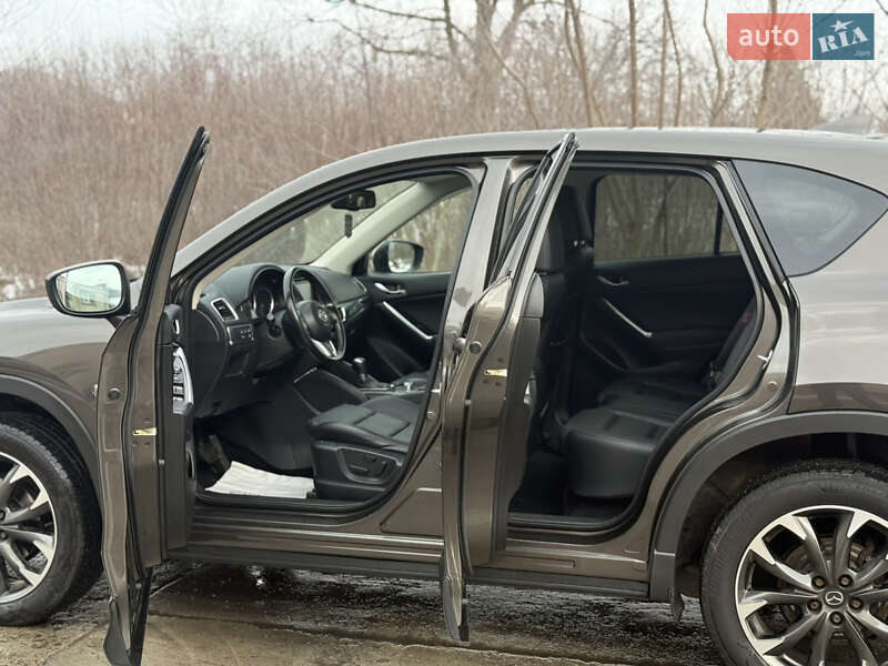 Внедорожник / Кроссовер Mazda CX-5 2016 в Стрые