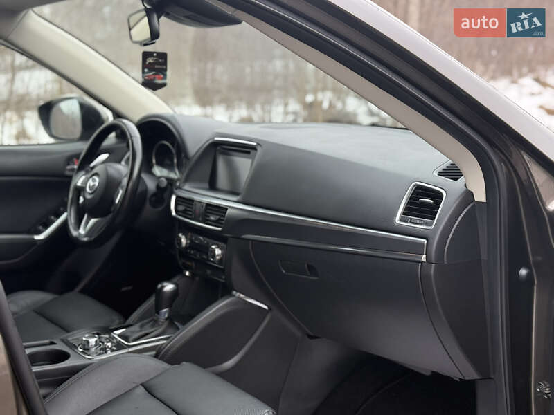 Внедорожник / Кроссовер Mazda CX-5 2016 в Стрые