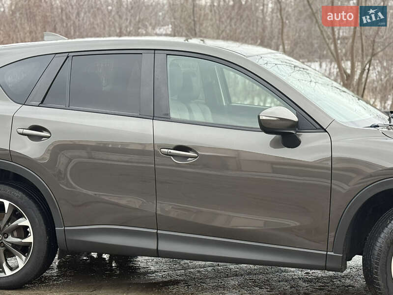 Внедорожник / Кроссовер Mazda CX-5 2016 в Стрые