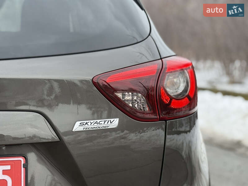 Внедорожник / Кроссовер Mazda CX-5 2016 в Стрые