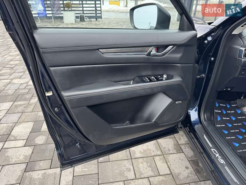 Внедорожник / Кроссовер Mazda CX-5 2017 в Ровно фото 14 Внедорожник / Кроссовер Mazda CX-5 2017 в Ровно