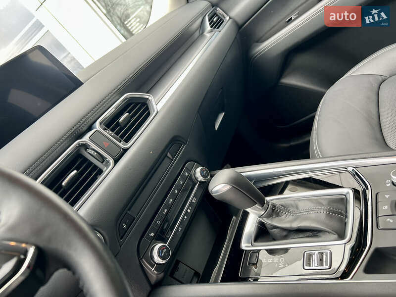 Внедорожник / Кроссовер Mazda CX-5 2025 в Киеве