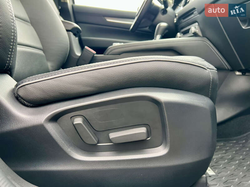 Внедорожник / Кроссовер Mazda CX-5 2025 в Киеве