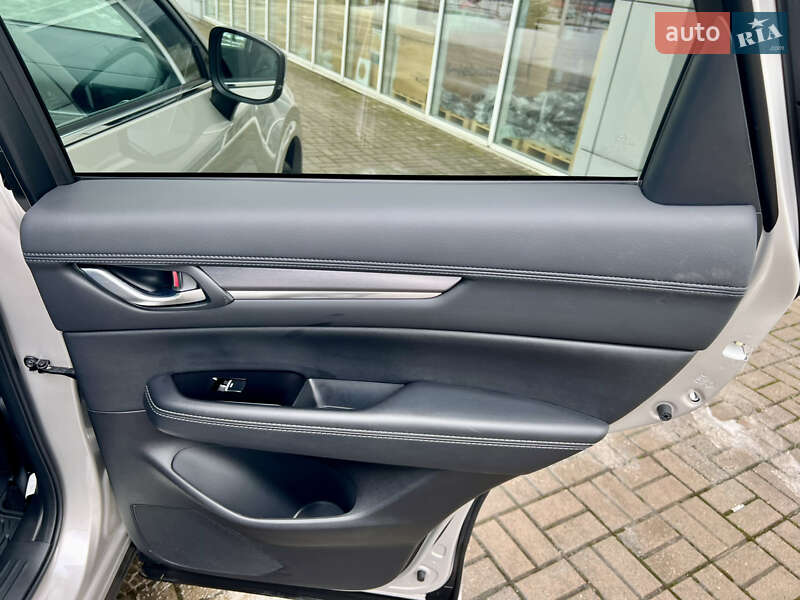 Внедорожник / Кроссовер Mazda CX-5 2025 в Киеве