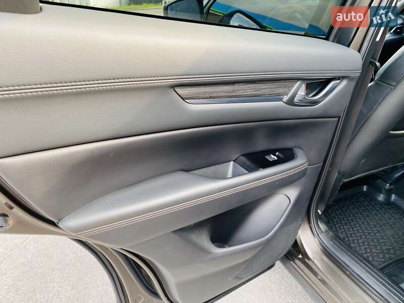 Внедорожник / Кроссовер Mazda CX-5 2018 в Харькове