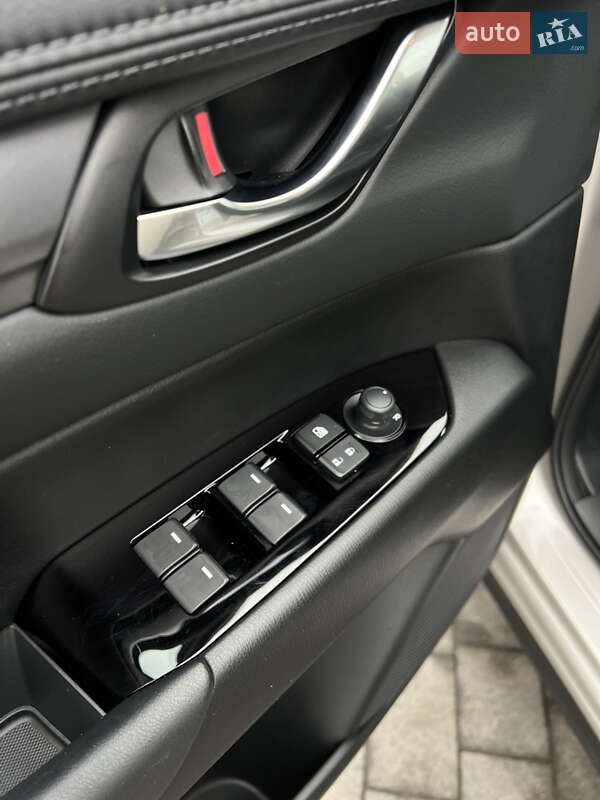 Внедорожник / Кроссовер Mazda CX-5 2025 в Мукачево