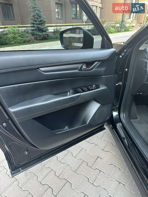 Внедорожник / Кроссовер Mazda CX-5 2018 в Киеве
