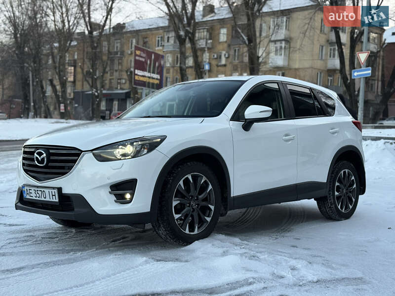Внедорожник / Кроссовер Mazda CX-5 2017 в Каменском