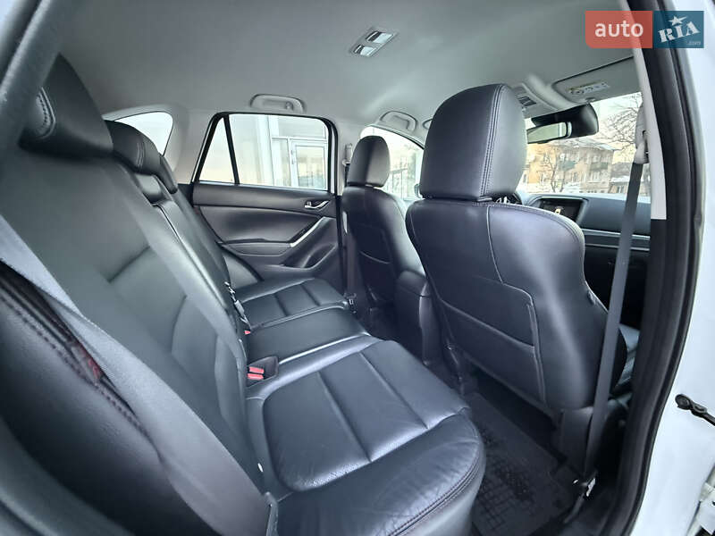 Внедорожник / Кроссовер Mazda CX-5 2017 в Каменском