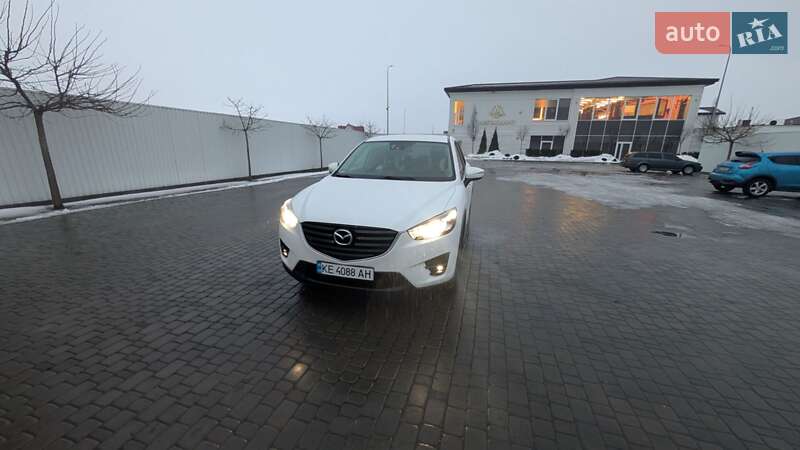 Внедорожник / Кроссовер Mazda CX-5 2015 в Гайсине