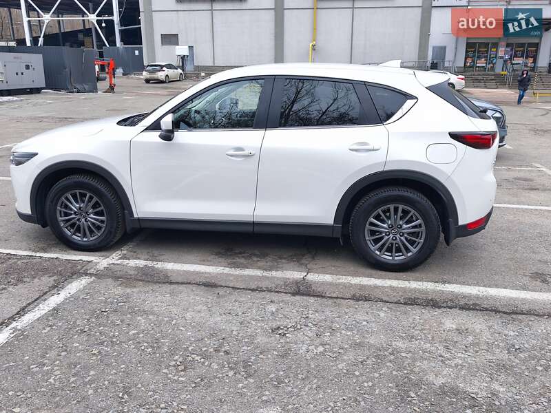 Внедорожник / Кроссовер Mazda CX-5 2018 в Киеве