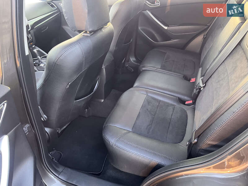 Внедорожник / Кроссовер Mazda CX-5 2015 в Киеве