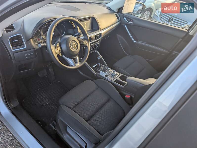 Позашляховик / Кросовер Mazda CX-5 2016 в Рівному