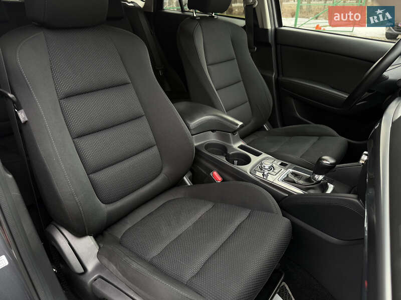 Внедорожник / Кроссовер Mazda CX-5 2015 в Ивано-Франковске