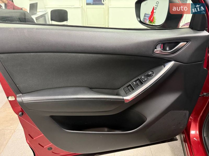Позашляховик / Кросовер Mazda CX-5 2016 в Києві