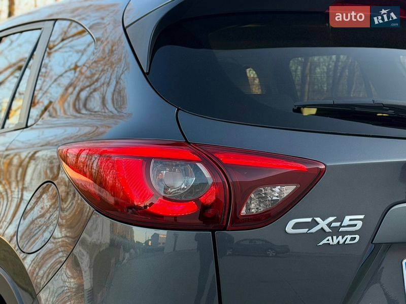 Внедорожник / Кроссовер Mazda CX-5 2015 в Луцке