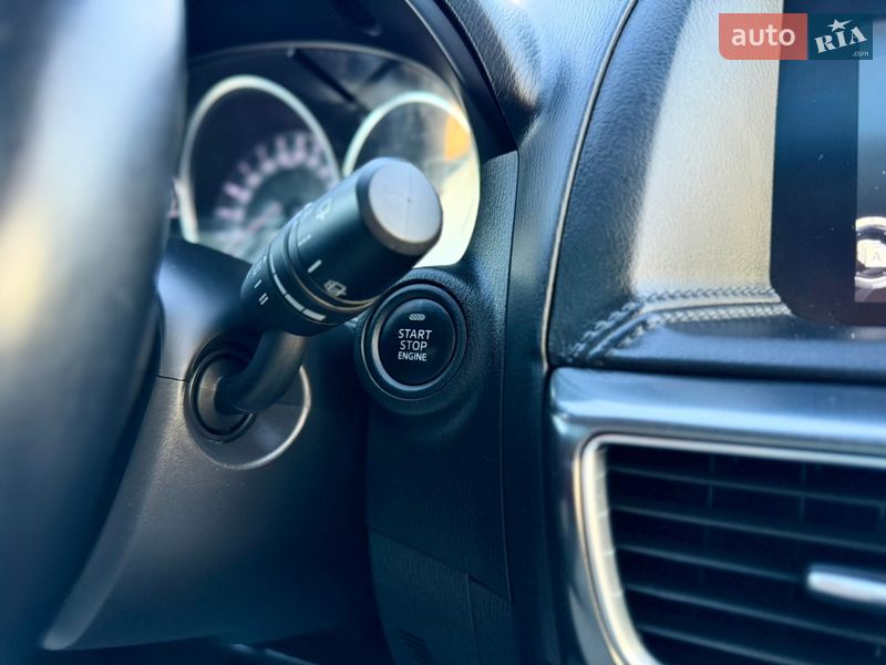 Внедорожник / Кроссовер Mazda CX-5 2015 в Луцке