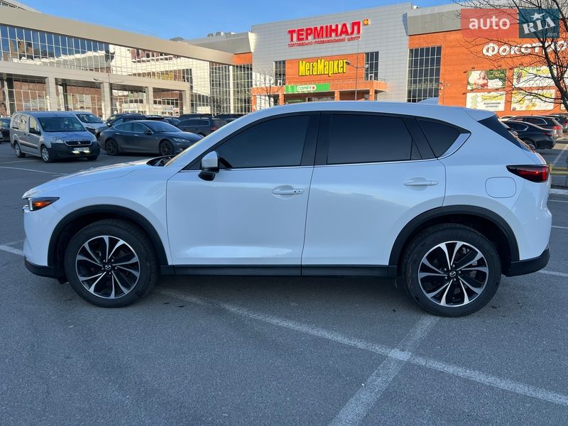Внедорожник / Кроссовер Mazda CX-5 2022 в Киеве