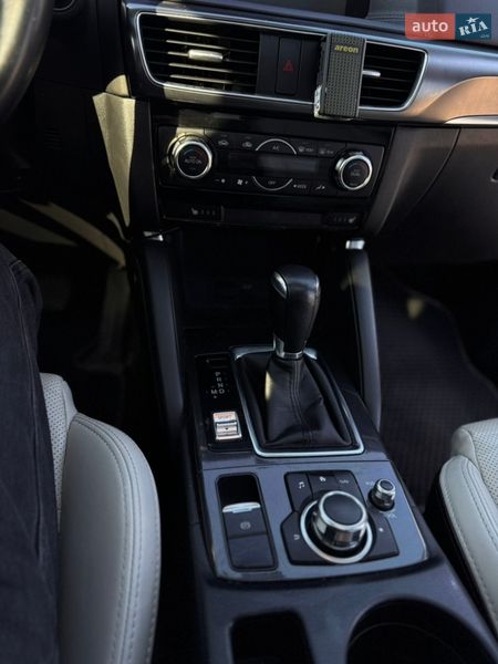 Внедорожник / Кроссовер Mazda CX-5 2016 в Буче