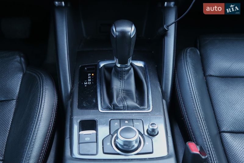 Внедорожник / Кроссовер Mazda CX-5 2016 в Киеве