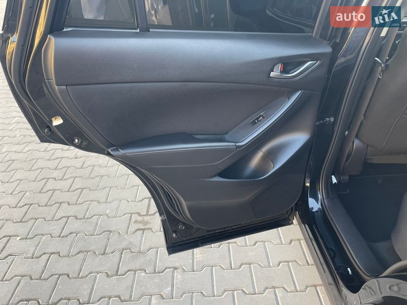 Внедорожник / Кроссовер Mazda CX-5 2015 в Рожище