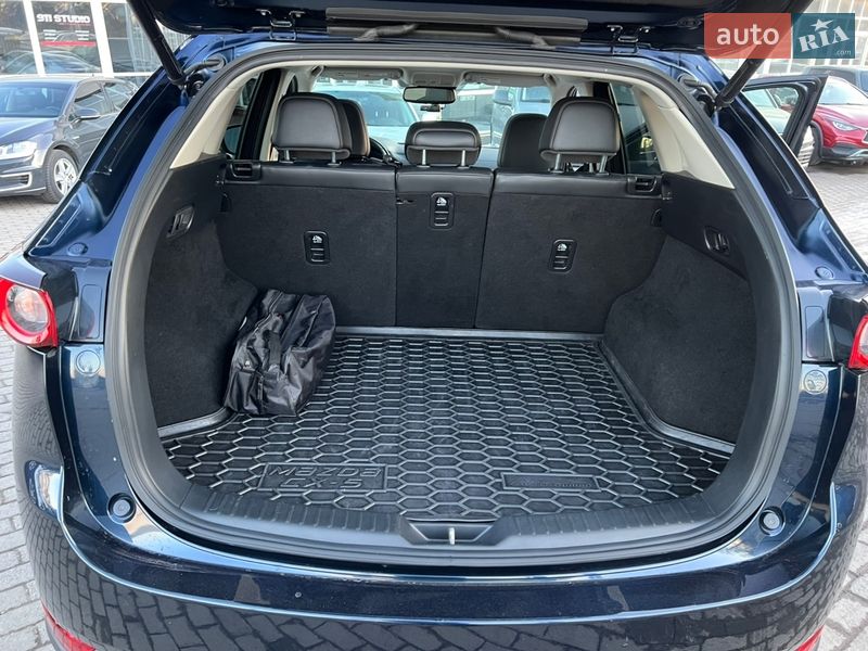 Внедорожник / Кроссовер Mazda CX-5 2019 в Житомире