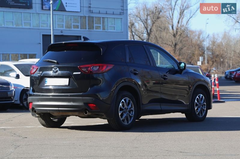 Внедорожник / Кроссовер Mazda CX-5 2016 в Киеве