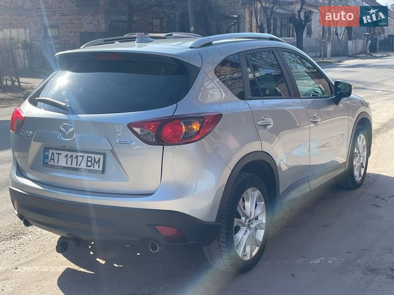 Позашляховик / Кросовер Mazda CX-5 2016 в Коломиї