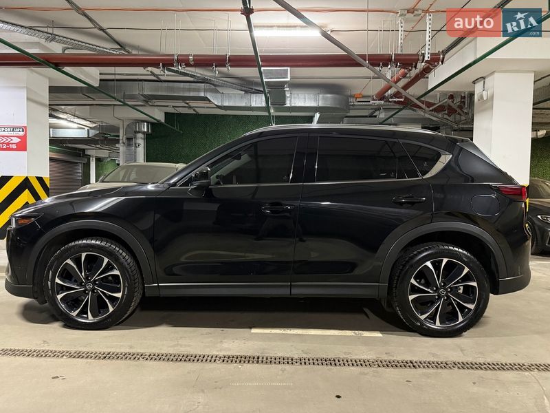 Внедорожник / Кроссовер Mazda CX-5 2022 в Киеве