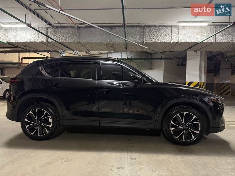 Внедорожник / Кроссовер Mazda CX-5 2022 в Киеве