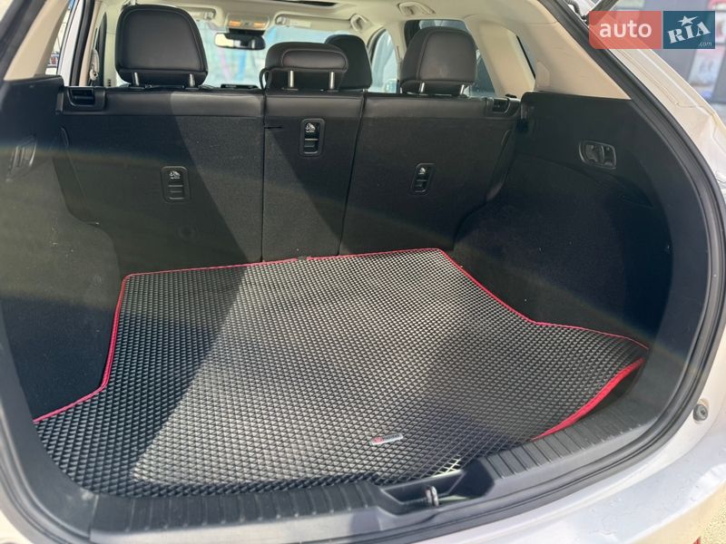 Позашляховик / Кросовер Mazda CX-5 2019 в Києві