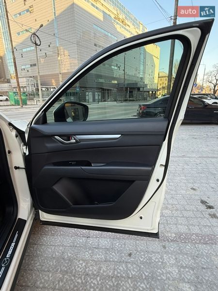 Внедорожник / Кроссовер Mazda CX-5 2019 в Киеве фото 26 Внедорожник / Кроссовер Mazda CX-5 2019 в Киеве