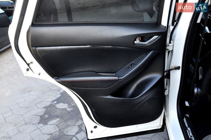 Внедорожник / Кроссовер Mazda CX-5 2015 в Львове