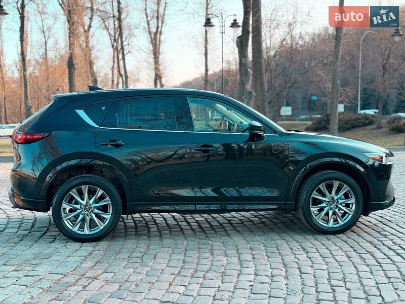 Позашляховик / Кросовер Mazda CX-5 2024 в Києві