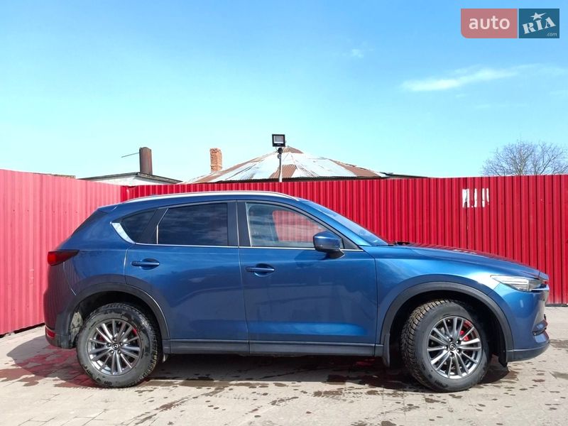 Внедорожник / Кроссовер Mazda CX-5 2017 в Бродах