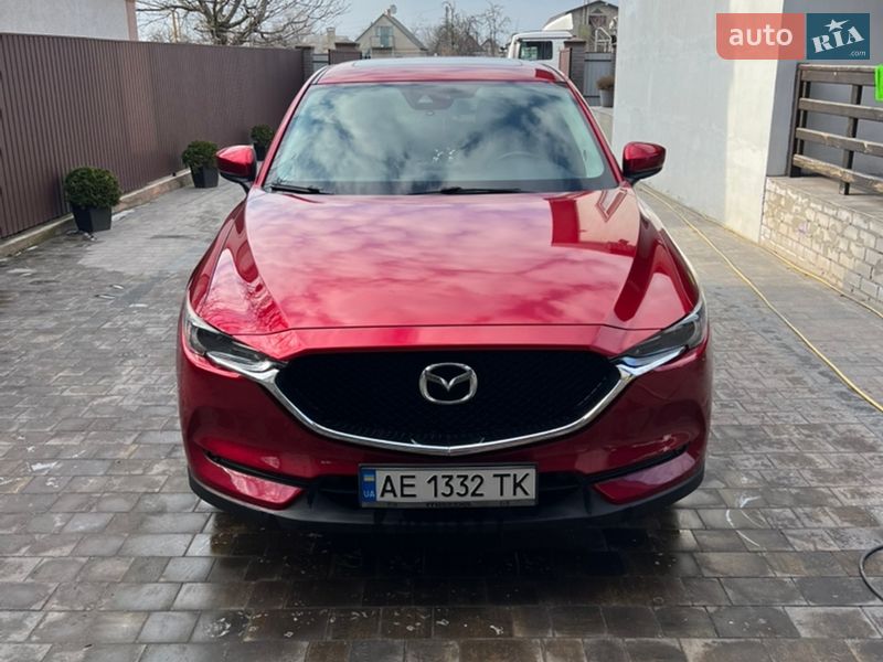 Позашляховик / Кросовер Mazda CX-5 2017 в Дніпрі