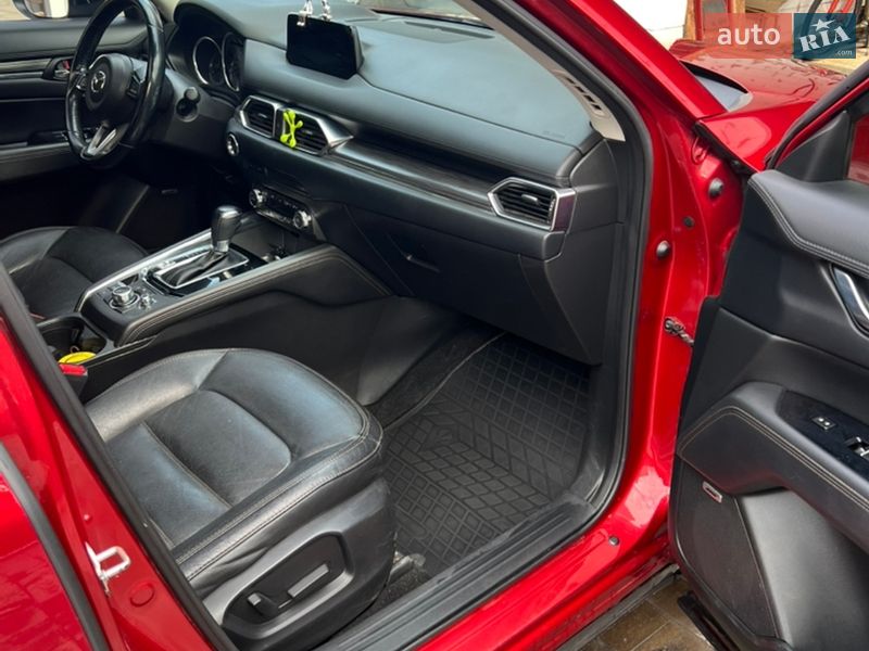 Позашляховик / Кросовер Mazda CX-5 2017 в Дніпрі