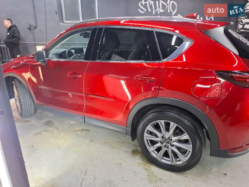 Позашляховик / Кросовер Mazda CX-5 2020 в Києві