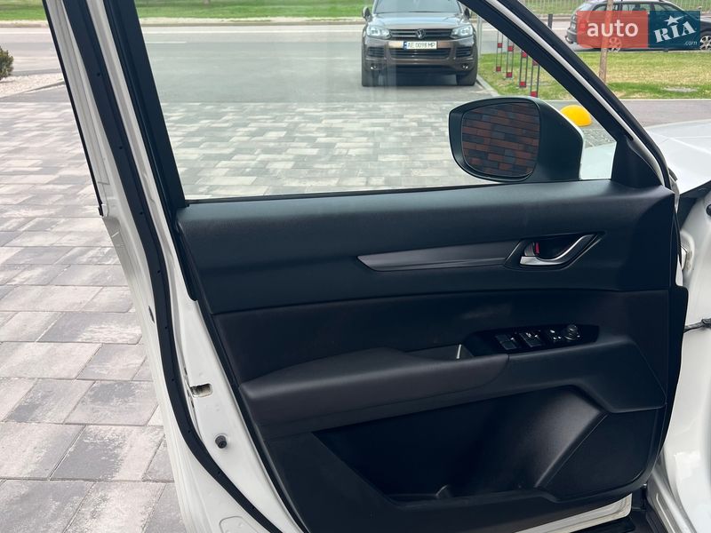 Внедорожник / Кроссовер Mazda CX-5 2017 в Днепре фото 13 Внедорожник / Кроссовер Mazda CX-5 2017 в Днепре