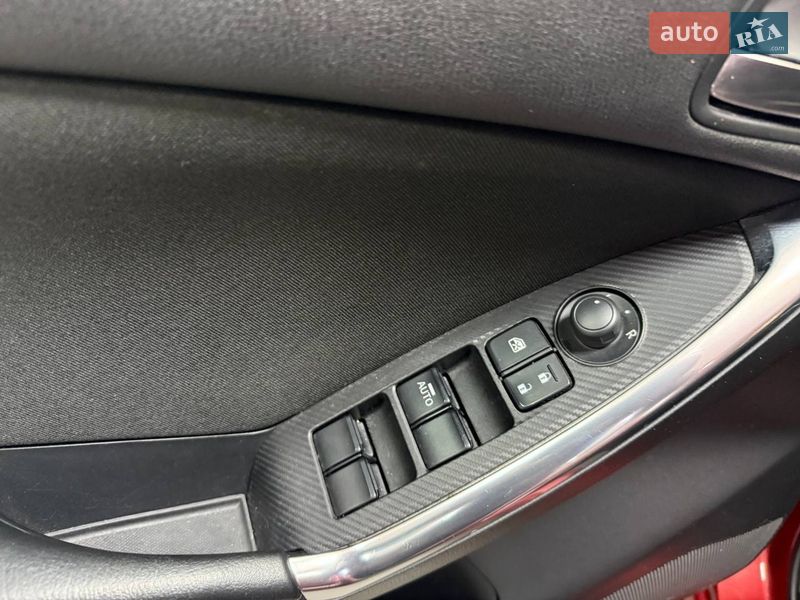 Позашляховик / Кросовер Mazda CX-5 2016 в Києві