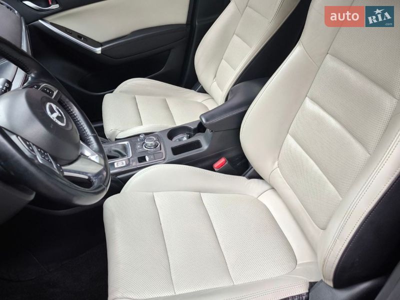 Внедорожник / Кроссовер Mazda CX-5 2016 в Киеве