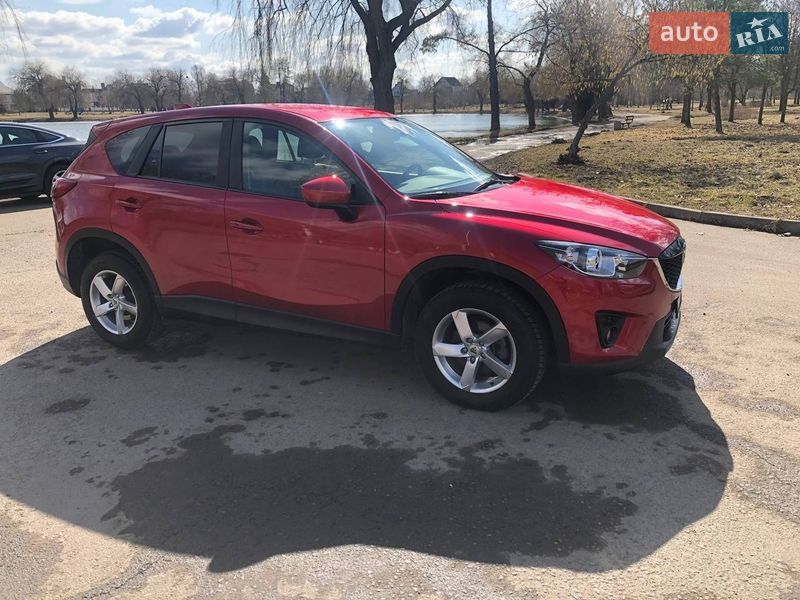 Позашляховик / Кросовер Mazda CX-5 2015 в Рівному