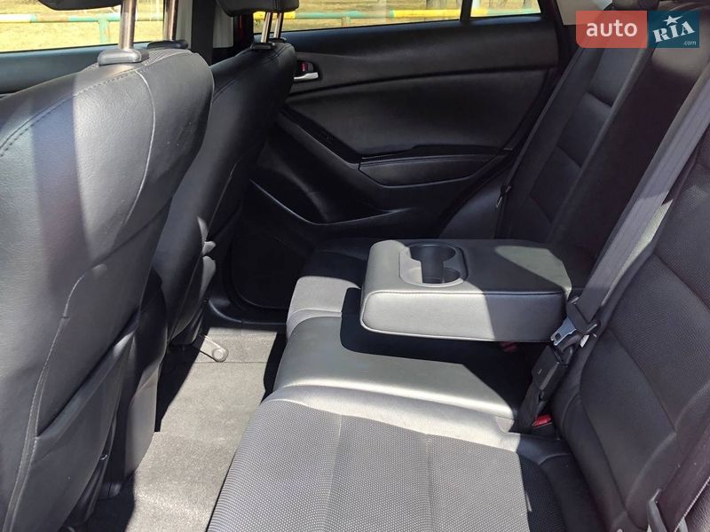 Позашляховик / Кросовер Mazda CX-5 2015 в Рівному