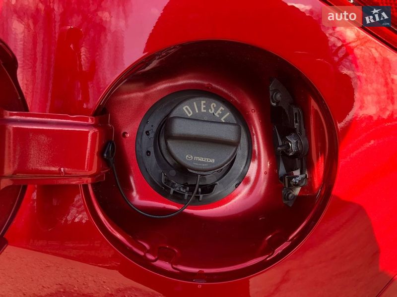 Позашляховик / Кросовер Mazda CX-5 2015 в Рівному