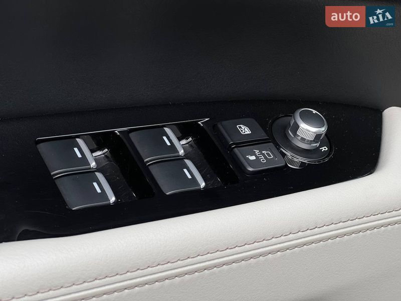 Позашляховик / Кросовер Mazda CX-5 2018 в Києві фото 23 Позашляховик / Кросовер Mazda CX-5 2018 в Києві