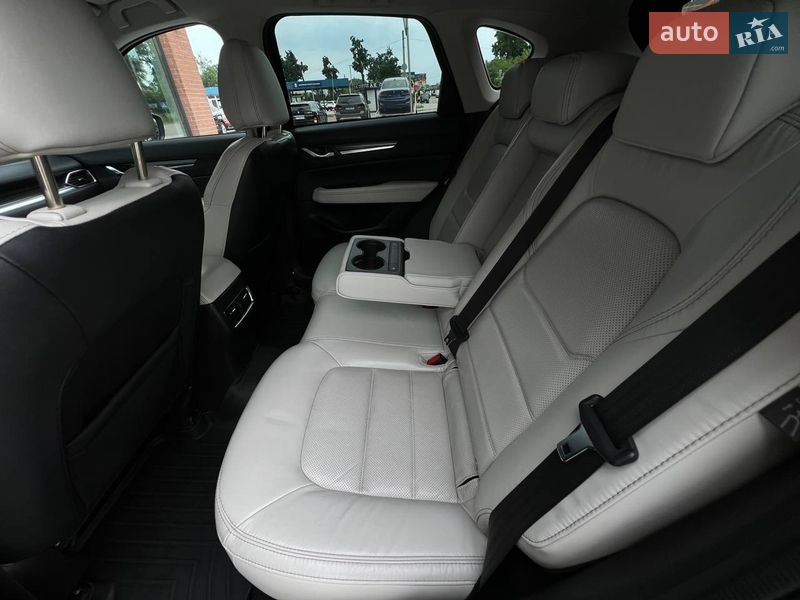 Позашляховик / Кросовер Mazda CX-5 2018 в Києві фото 45 Позашляховик / Кросовер Mazda CX-5 2018 в Києві