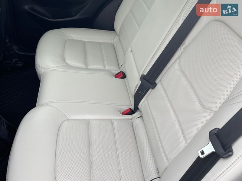 Позашляховик / Кросовер Mazda CX-5 2017 в Києві фото 14 Позашляховик / Кросовер Mazda CX-5 2017 в Києві