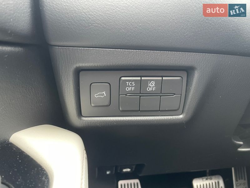 Позашляховик / Кросовер Mazda CX-5 2017 в Києві фото 31 Позашляховик / Кросовер Mazda CX-5 2017 в Києві