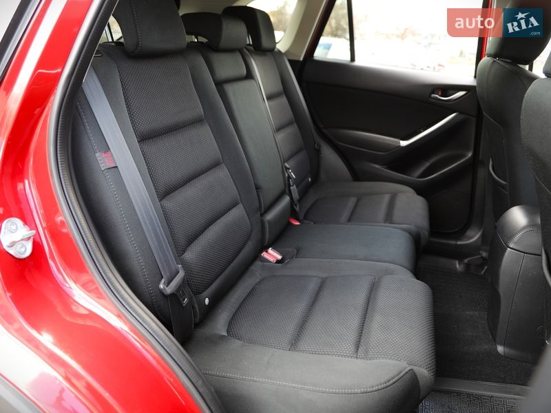 Внедорожник / Кроссовер Mazda CX-5 2015 в Харькове